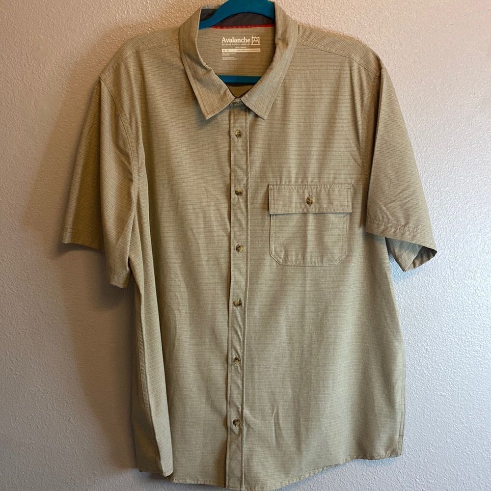Avalanche-Mens outdoor button down shirt- tan - Size XL